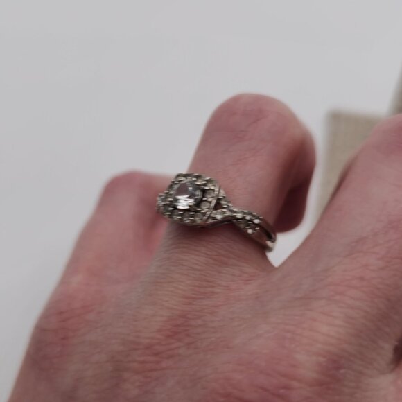 Size 7 Sterling Silver Clear Sapphire Gems Band Ring A3197 - Picture 6 of 10